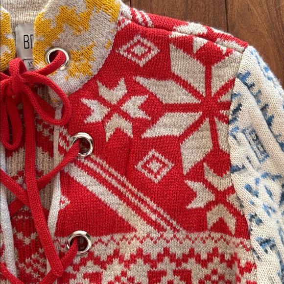 BDG Rian Lace-Up Sweater - Picture 5 of 6